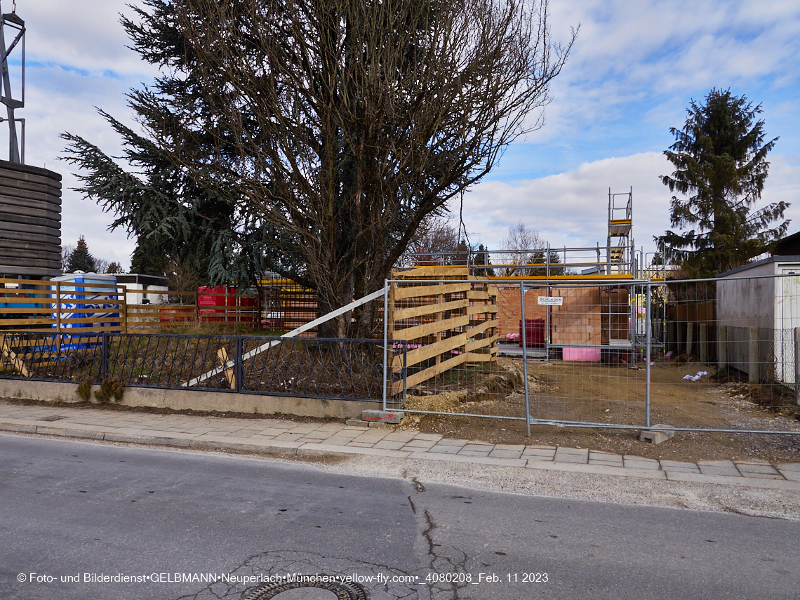 11.02.2023 - Baustelle Niederalmstraße 16 in Neuperlach